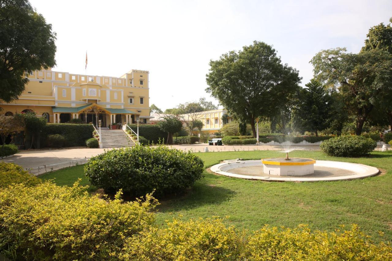 Roop Niwas Kothi, Near Mandawa Hotell Nawalgarh Exteriör bild